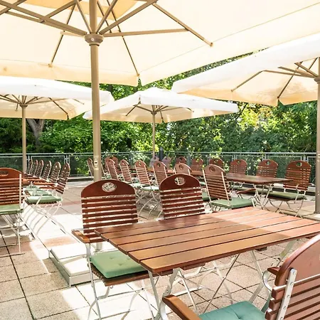 Dreibrunnen Gastehaus Im Luisenpark Pensión Érfurt