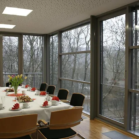 Dreibrunnen Gastehaus Im Luisenpark Pensión 3*