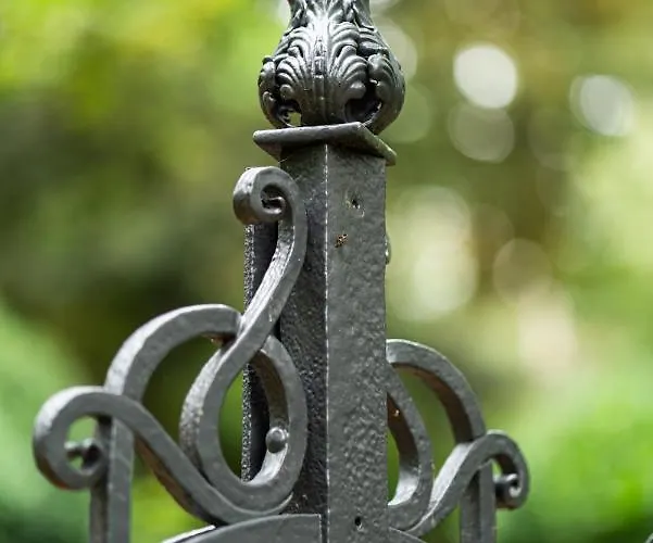 Dreibrunnen Gastehaus Im Luisenpark 3*